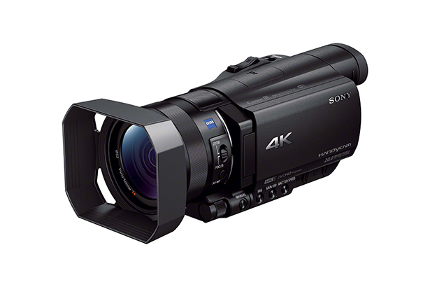 1.0型大型センサーを搭載する4Kビデオカメラ FDR-AX100が登場 