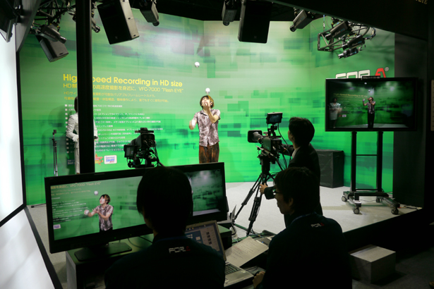 fora_interbee2011_01.jpg