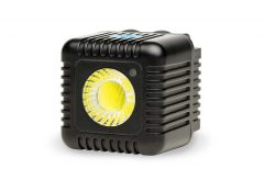 水深30mまでの防水に対応する小型LEDライトLUME CUBEがKPIで発売開始