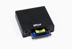 アミュレット、CFastカードとSDカードを１台で読み書きできるUSB 3.0対応カードリーダー「Wise CSD2 コンボカードリーダー」を発売