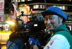 三木聡監督最新作『音量を上げろタコ！』、Blackmagic DesignのURSA Mini Pro 4.6KおよびPocket Cinema Cameraにて撮影