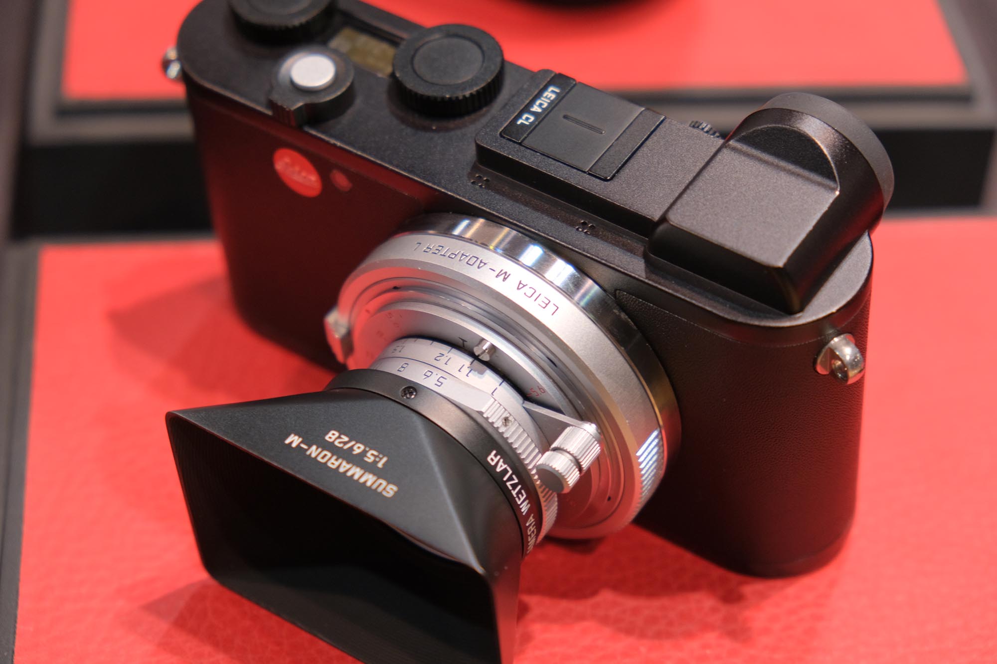 Photo EDGE Tokyo 2019】ライカは中判のLEICA S3やLマウントのAPS-C