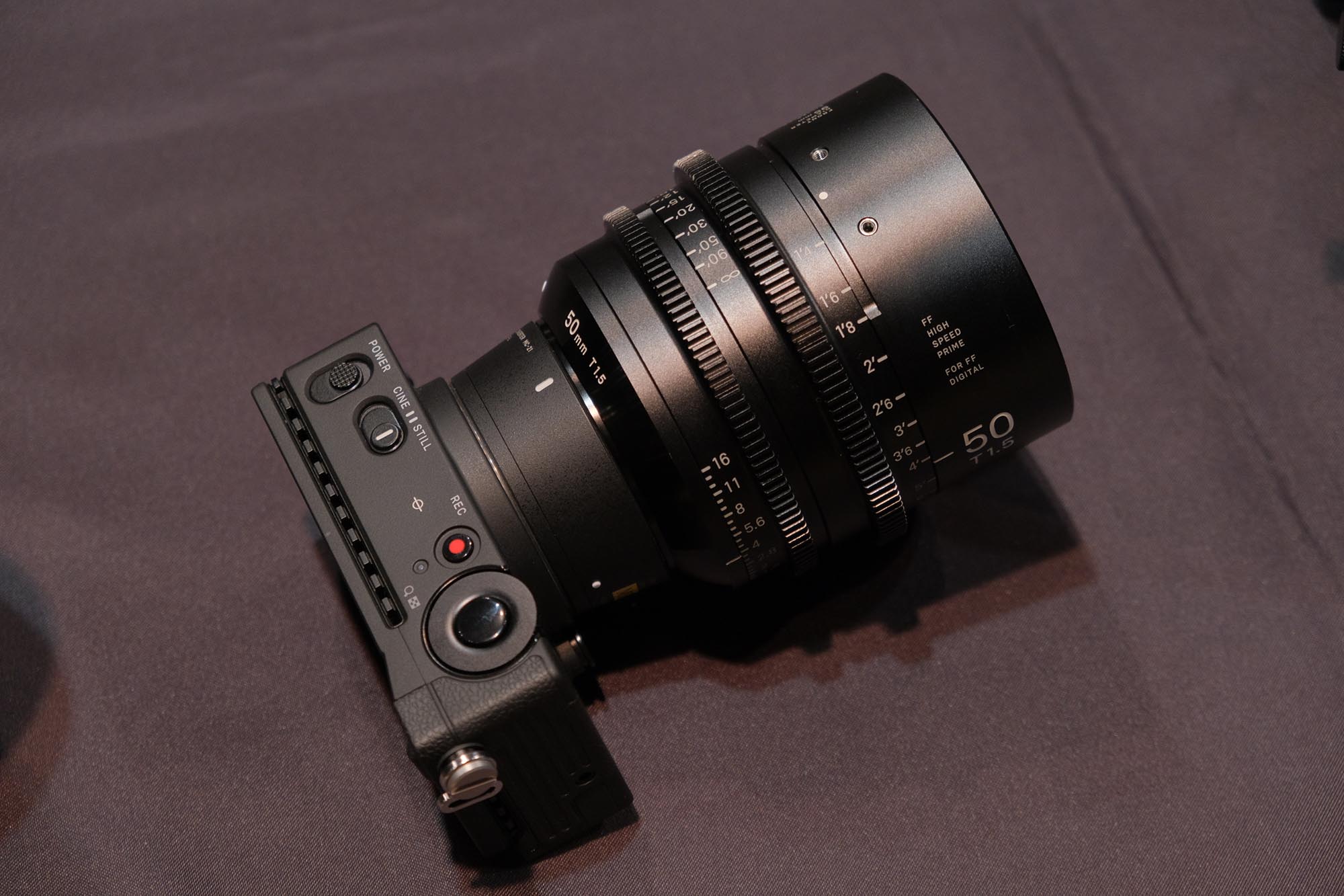 Photo EDGE Tokyo 2019】SIGMA fpの発売日とちょうど重なったシグマ ...