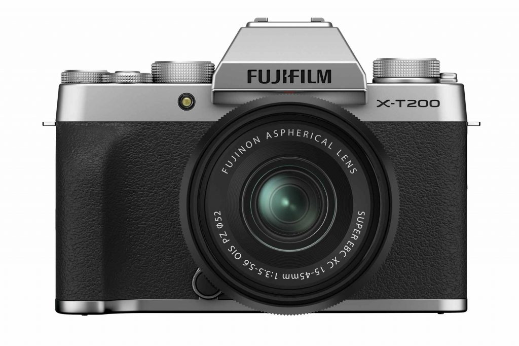 富士フイルム、4K動画撮影機能搭載のミラーレスデジタルカメラ 