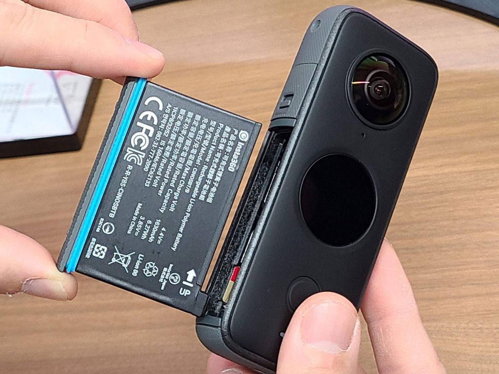 5.7K撮影対応ポケットサイズの360度カメラ・Insta360 ONE X2を試す ...