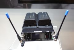 【Inter BEE 2021】SHURE〜ロケ現場で使えるデュアルチャンネルワイヤレス受信機ADX5D