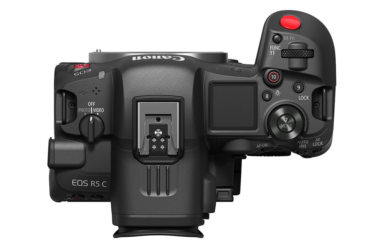キヤノン、8K・RAW撮影対応のデジタルシネマカメラ EOS R5 C を発表 