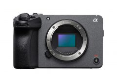 ソニー、新開発のAPS-Cサイズセンサーを搭載したCinema Line FX30の発売を発表。FX3同様にCine EI撮影も可能。