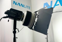 【CP＋2023】VANLINKS、NANLITEのGM調整機能を備えたバイカラースタジオライト「Forza 300B II」などを展示